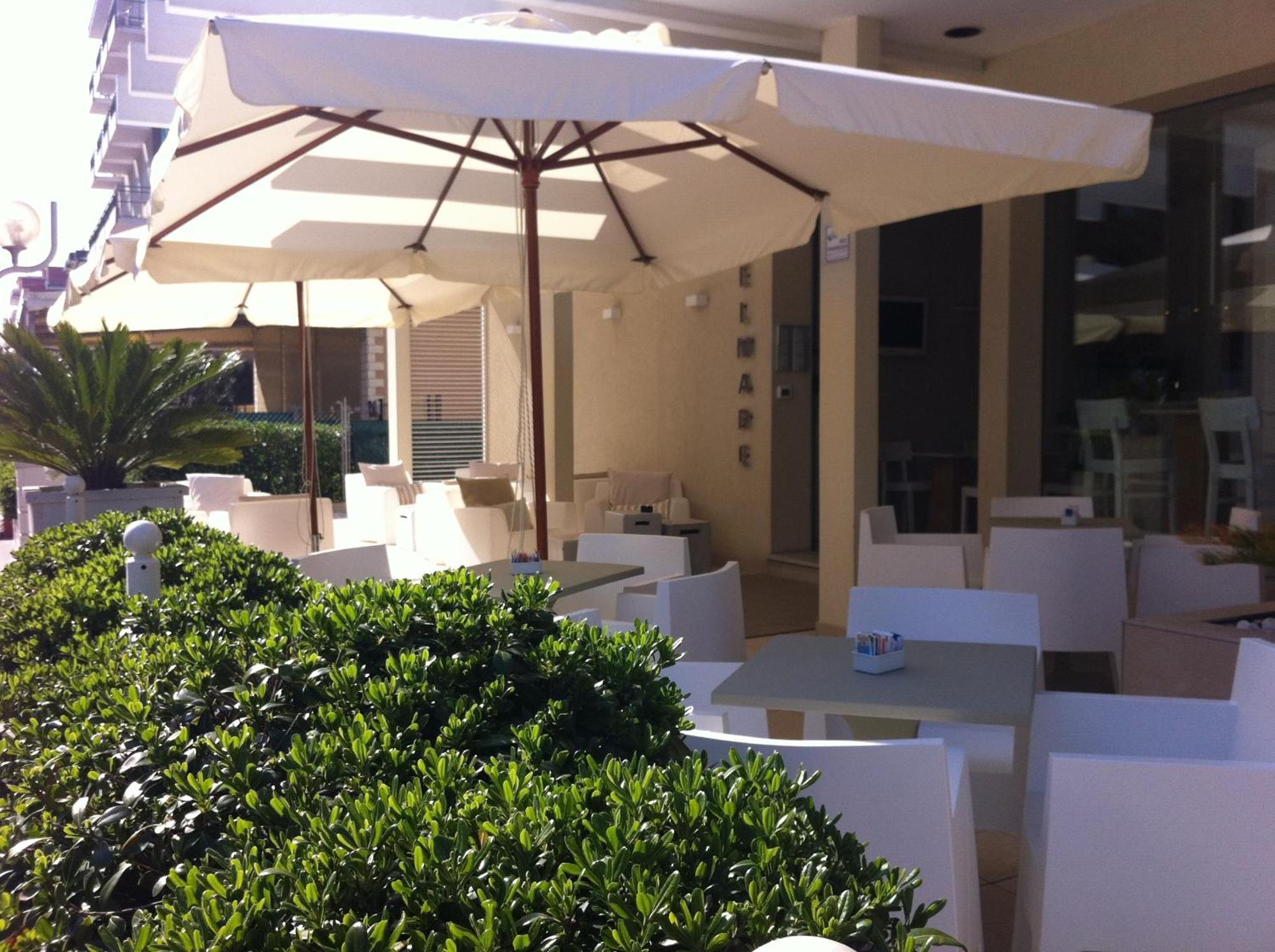 Residence Belmare Rimini Exteriér fotografie