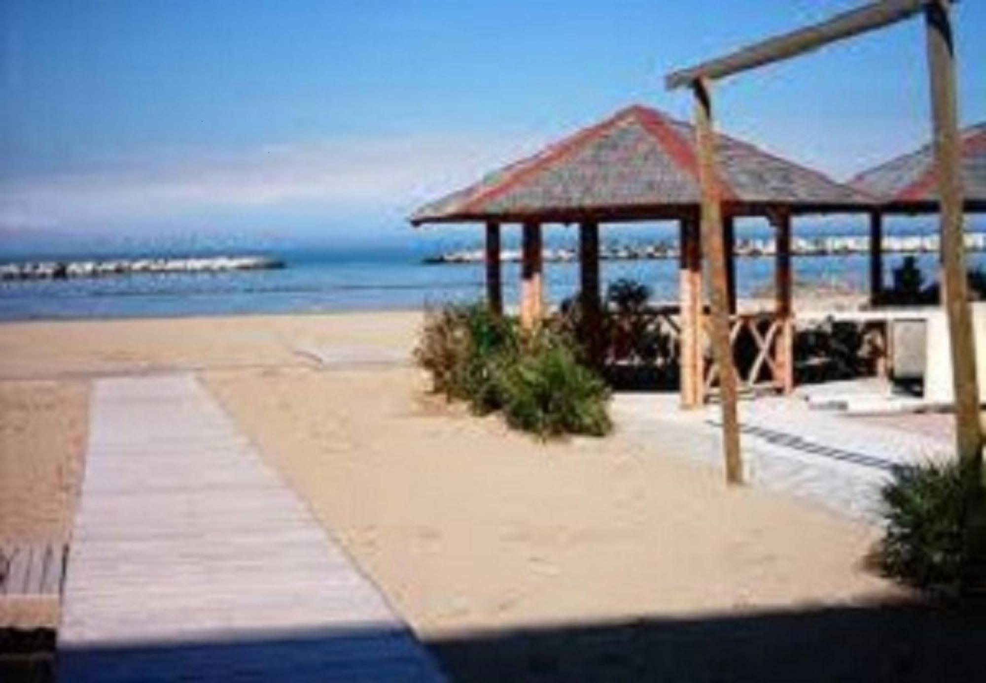 Residence Belmare Rimini Exteriér fotografie