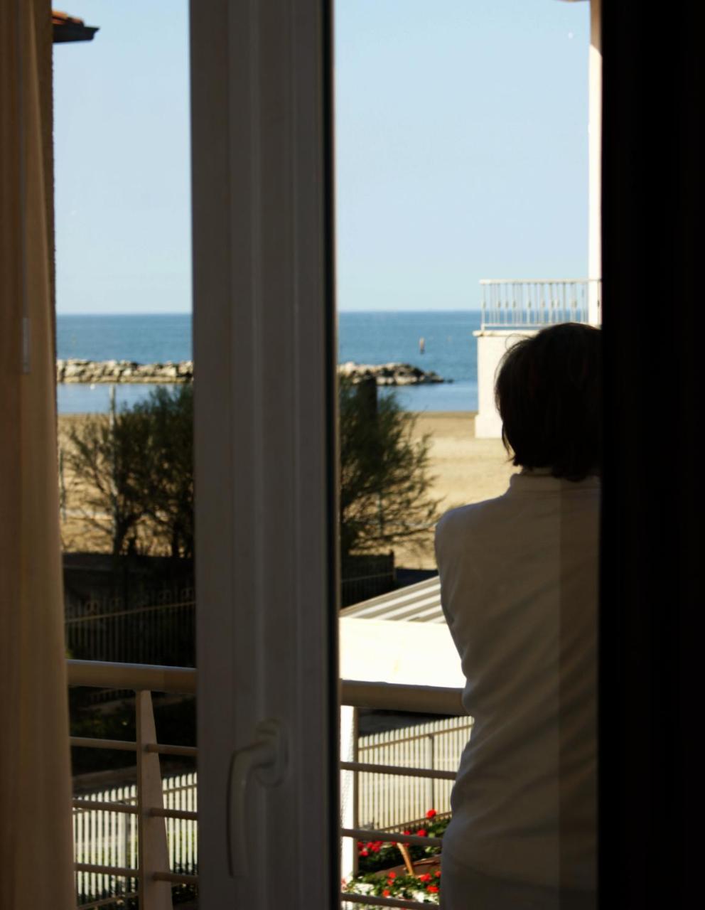Residence Belmare Rimini Exteriér fotografie